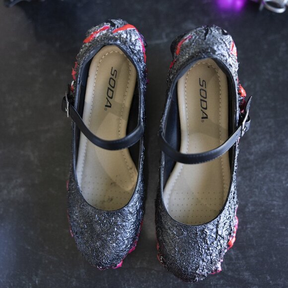 Custom Zombie Peepshow Plague Doctor Wedges - Size 8 - UV Pink and Black - Picture 6 of 11